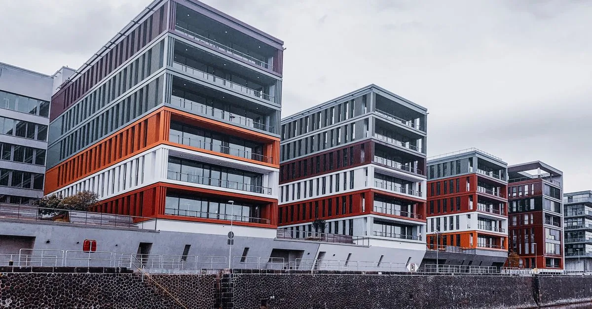 Bâtiment commercial du secteur tertiaire concerné par les travaux financés par les CEE