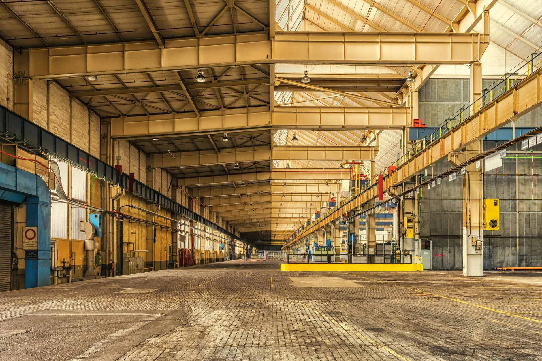 Analyse de l'éligibilité d'une entreprise à la prime CEE déstratification d'air BAT-TH-142